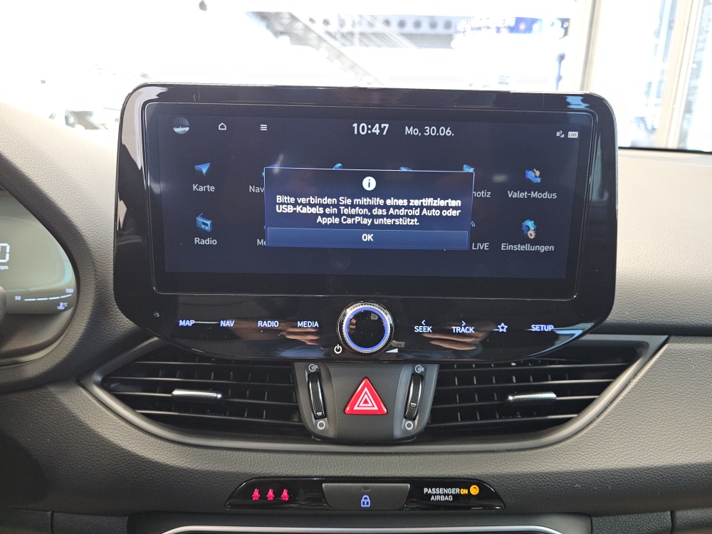 Hyundai i30 Kombi  bei Hoffmann Automobile in Wolfsburg kaufen und sofort mitnehmen - Bild 9