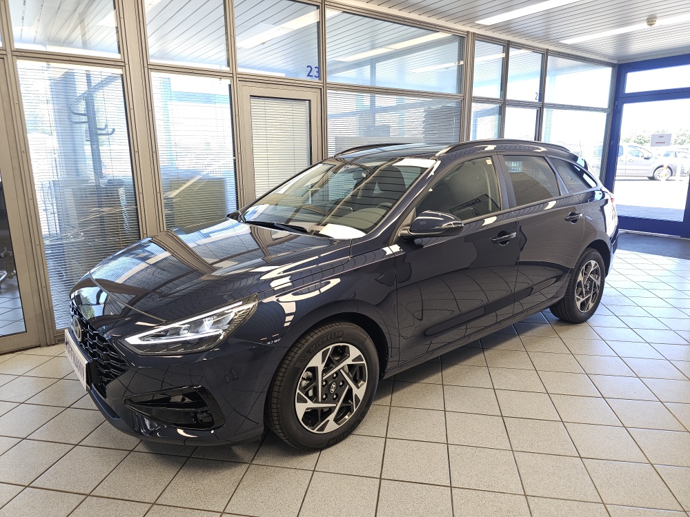 Hyundai i30 Kombi  für nur 23.250,- € bei Hoffmann Automobile in Wolfsburg kaufen und sofort mitnehmen