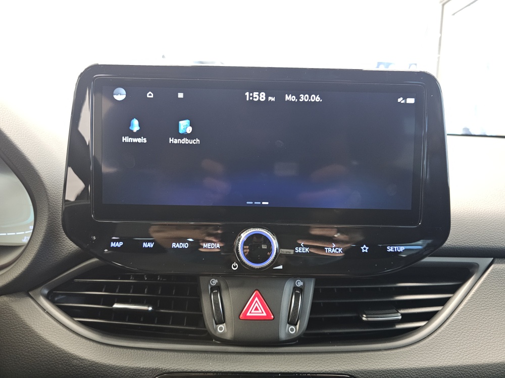 Hyundai i30 Kombi  bei Hoffmann Automobile in Wolfsburg kaufen und sofort mitnehmen - Bild 12