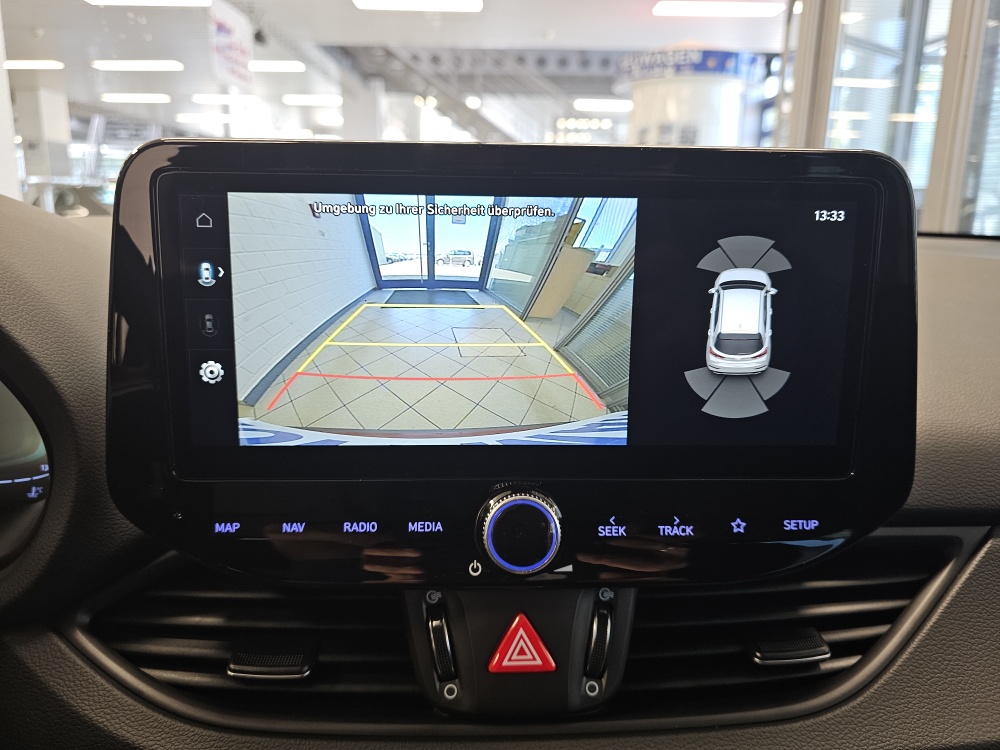 Hyundai i30 Kombi  bei Hoffmann Automobile in Wolfsburg kaufen und sofort mitnehmen - Bild 13