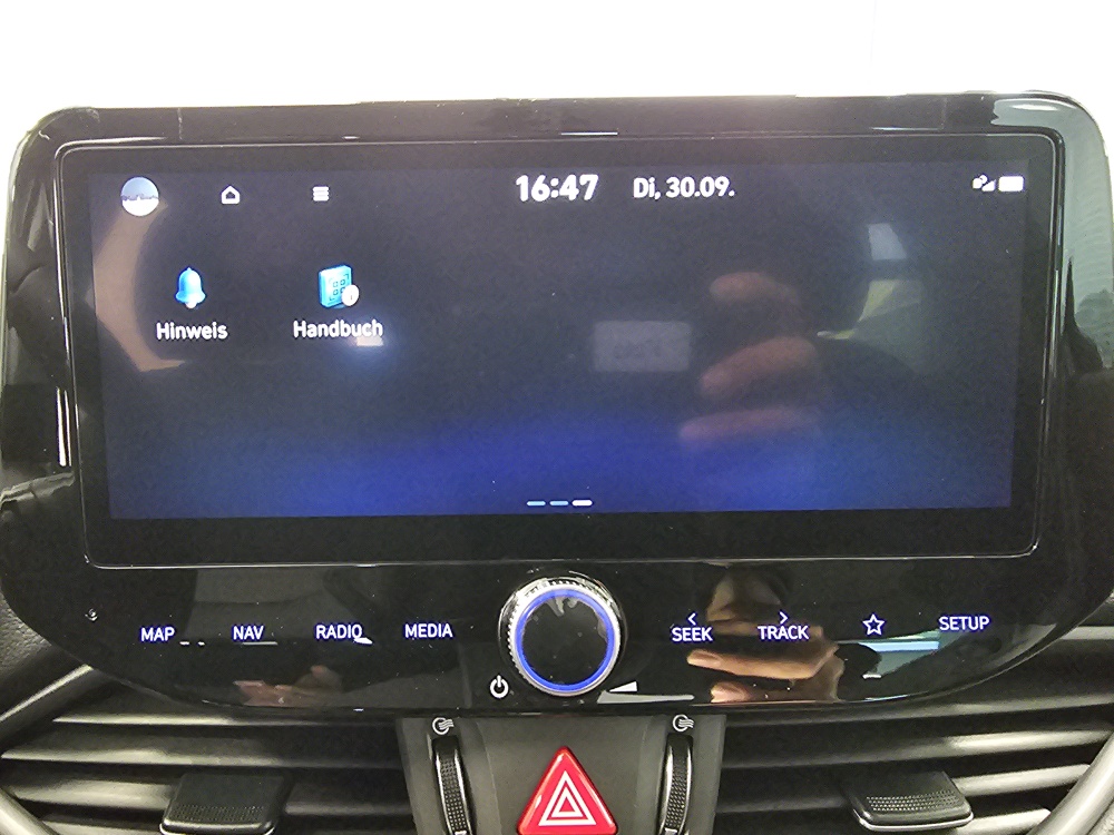 Hyundai i30 Kombi  bei Hoffmann Automobile in Wolfsburg kaufen und sofort mitnehmen - Bild 10