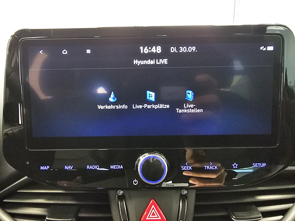 Hyundai i30 Kombi  bei Hoffmann Automobile in Wolfsburg kaufen und sofort mitnehmen - Bild 17