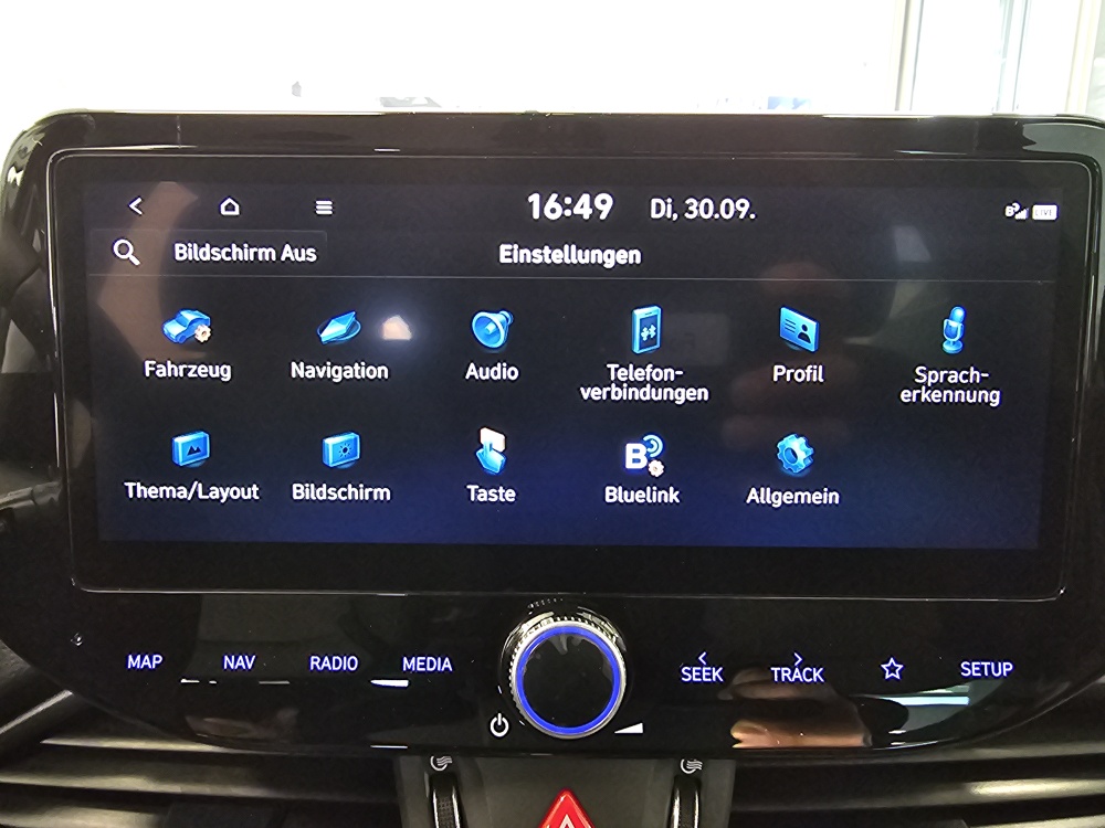 Hyundai i30 Kombi  bei Hoffmann Automobile in Wolfsburg kaufen und sofort mitnehmen - Bild 18