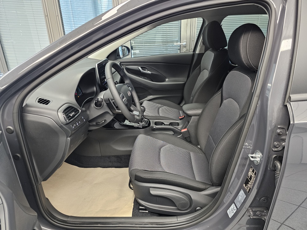 Hyundai i30 Kombi  bei Hoffmann Automobile in Wolfsburg kaufen und sofort mitnehmen - Bild 26