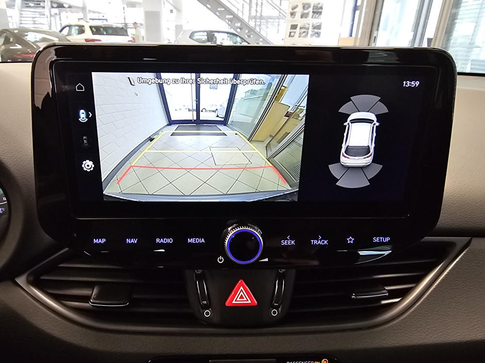 Hyundai i30 Kombi  bei Hoffmann Automobile in Wolfsburg kaufen und sofort mitnehmen - Bild 20