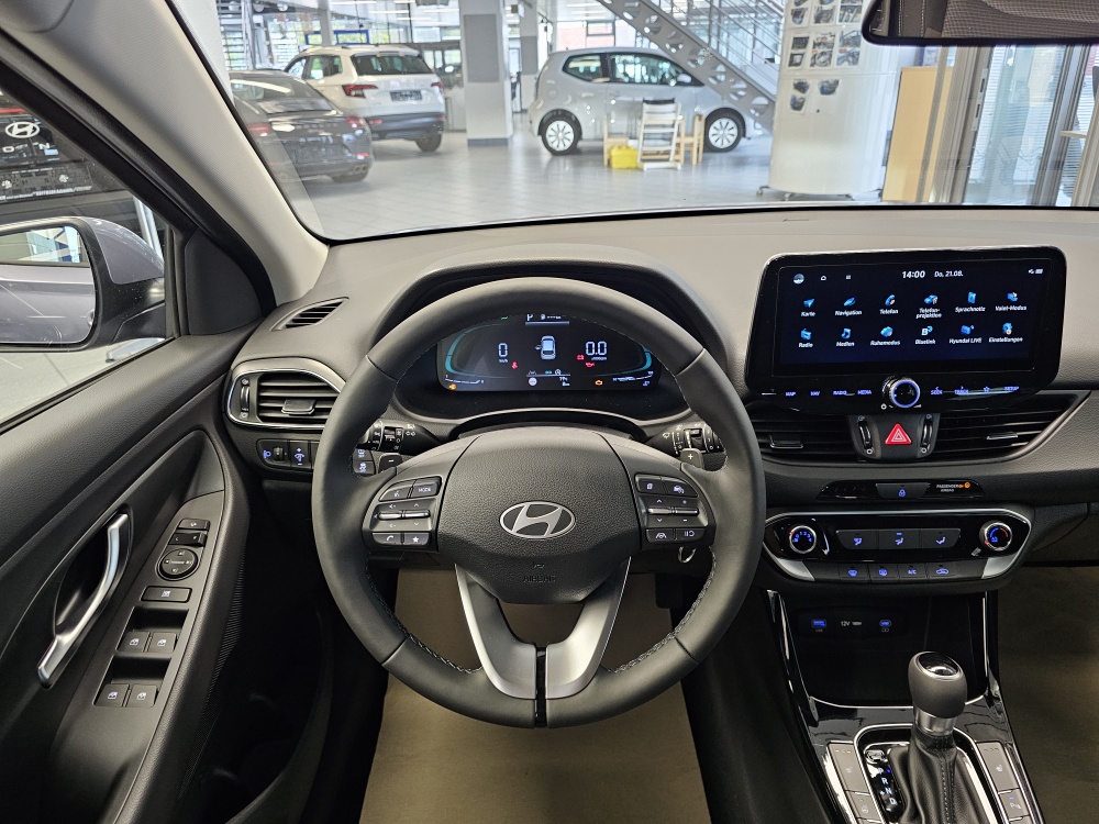 Hyundai i30 Kombi  bei Hoffmann Automobile in Wolfsburg kaufen und sofort mitnehmen - Bild 23