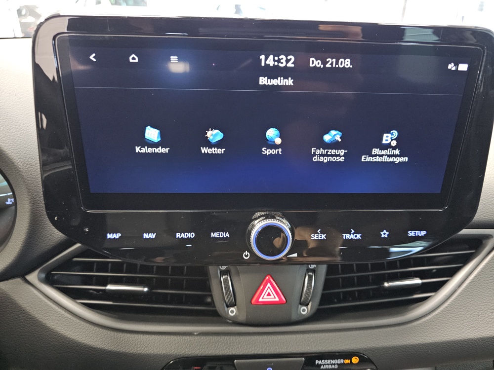 Hyundai i30 Kombi  bei Hoffmann Automobile in Wolfsburg kaufen und sofort mitnehmen - Bild 18