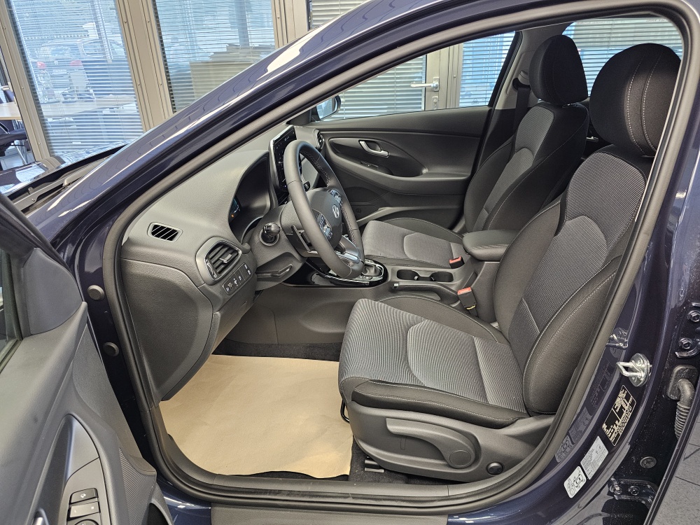 Hyundai i30 Kombi  bei Hoffmann Automobile in Wolfsburg kaufen und sofort mitnehmen - Bild 25