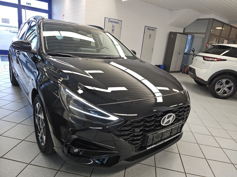 Hyundai i30 Kombi  bei Hoffmann Automobile in Wolfsburg kaufen und sofort mitnehmen - Bild 31