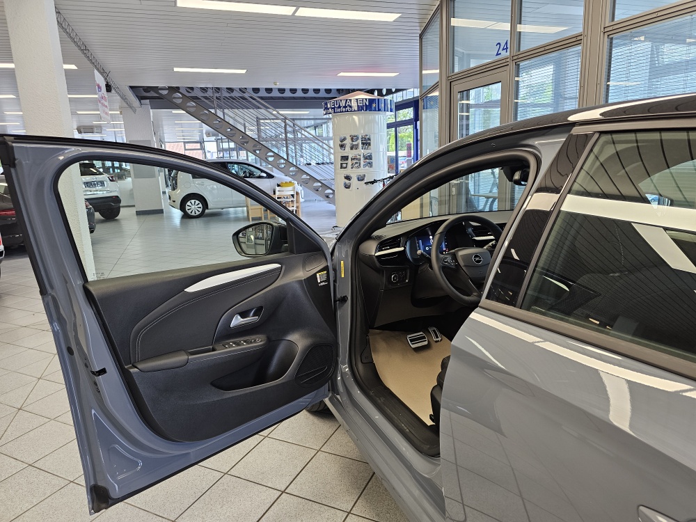 Opel Corsa  bei Hoffmann Automobile in Wolfsburg kaufen und sofort mitnehmen - Bild 14