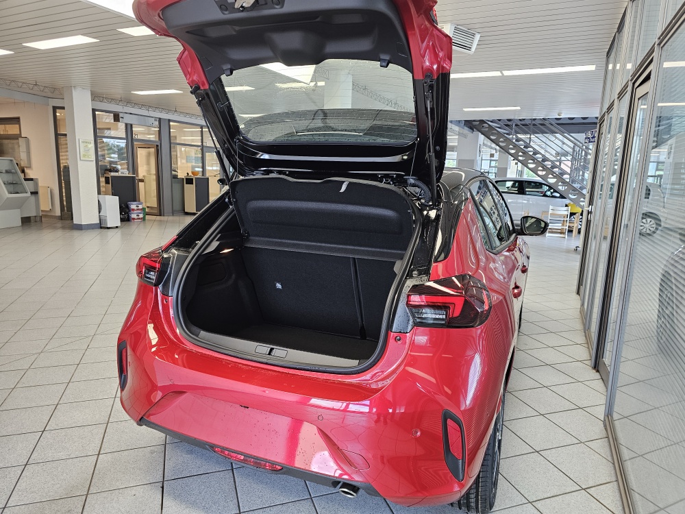 Opel Corsa  bei Hoffmann Automobile in Wolfsburg kaufen und sofort mitnehmen - Bild 2