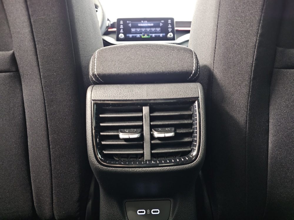 Skoda Fabia bei Hoffmann Automobile in Wolfsburg kaufen und sofort mitnehmen - Bild 5