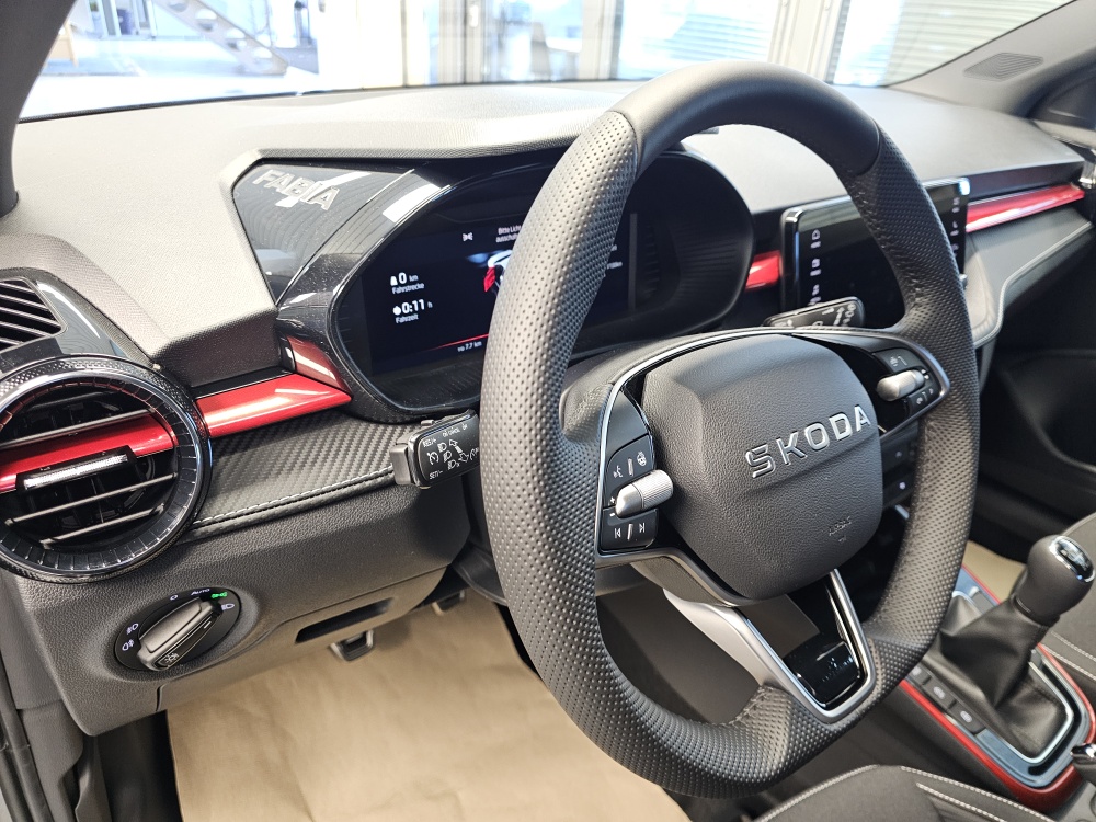 Skoda Fabia bei Hoffmann Automobile in Wolfsburg kaufen und sofort mitnehmen - Bild 22