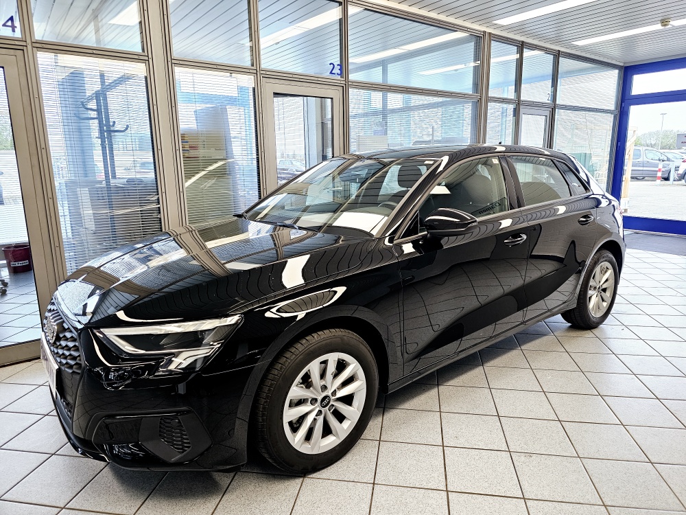 Audi A3 Sportback  für nur 28.900,- € bei Hoffmann Automobile in Wolfsburg kaufen und sofort mitnehmen