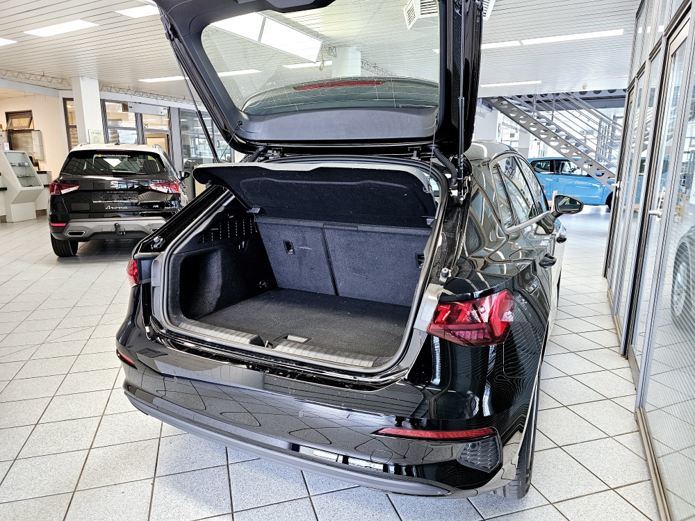 Audi A3 Sportback  bei Hoffmann Automobile in Wolfsburg kaufen und sofort mitnehmen - Bild 2