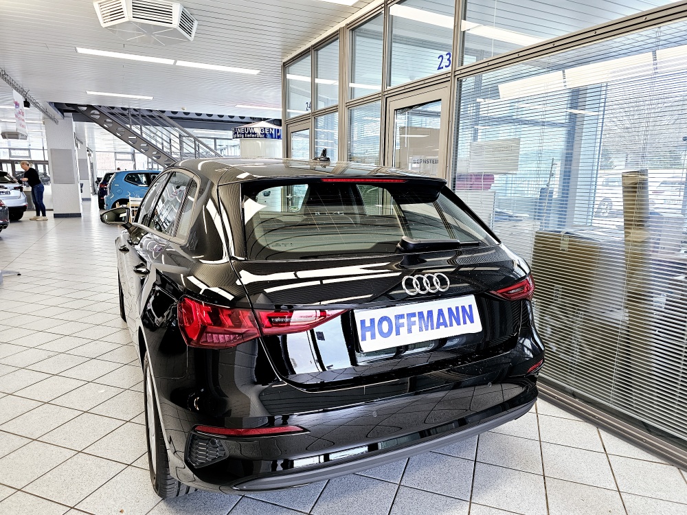 Audi A3 Sportback  bei Hoffmann Automobile in Wolfsburg kaufen und sofort mitnehmen - Bild 3