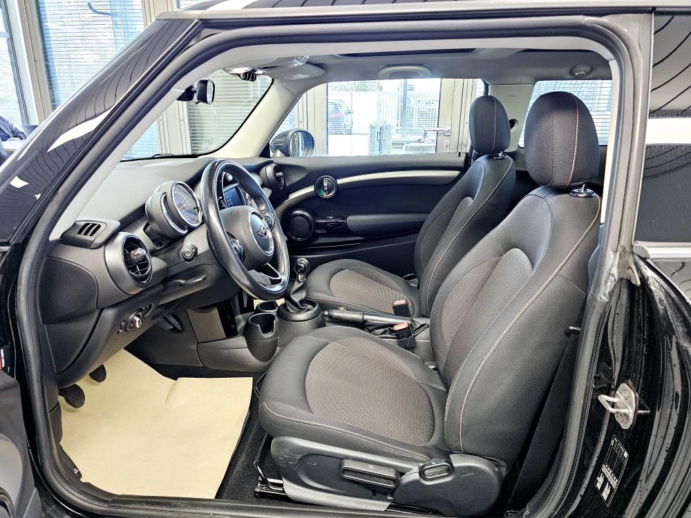 Mini One  bei Hoffmann Automobile in Wolfsburg kaufen und sofort mitnehmen - Bild 14