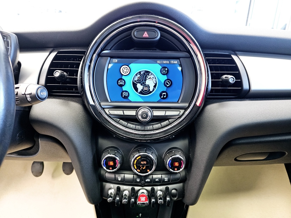 Mini One  bei Hoffmann Automobile in Wolfsburg kaufen und sofort mitnehmen - Bild 8