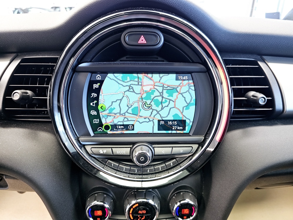 Mini One  bei Hoffmann Automobile in Wolfsburg kaufen und sofort mitnehmen - Bild 9