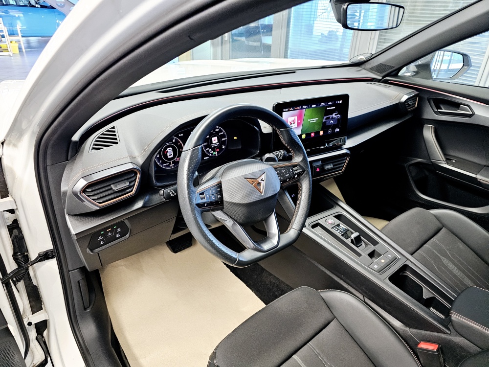 Cupra Formentor  bei Hoffmann Automobile in Wolfsburg kaufen und sofort mitnehmen - Bild 16