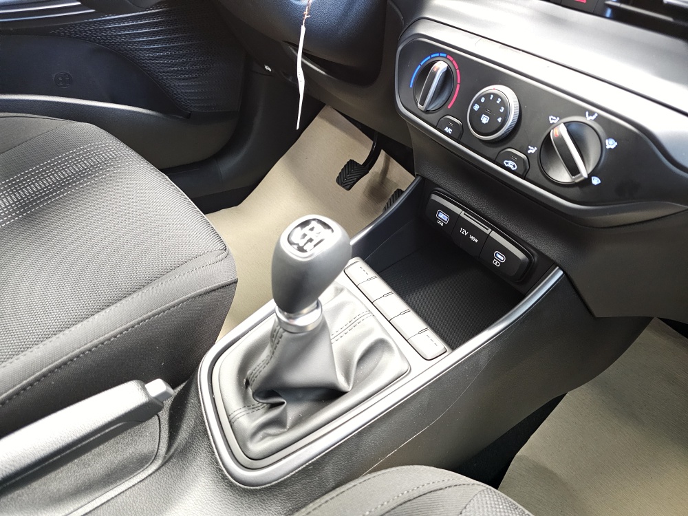 Hyundai i20  bei Hoffmann Automobile in Wolfsburg kaufen und sofort mitnehmen - Bild 8