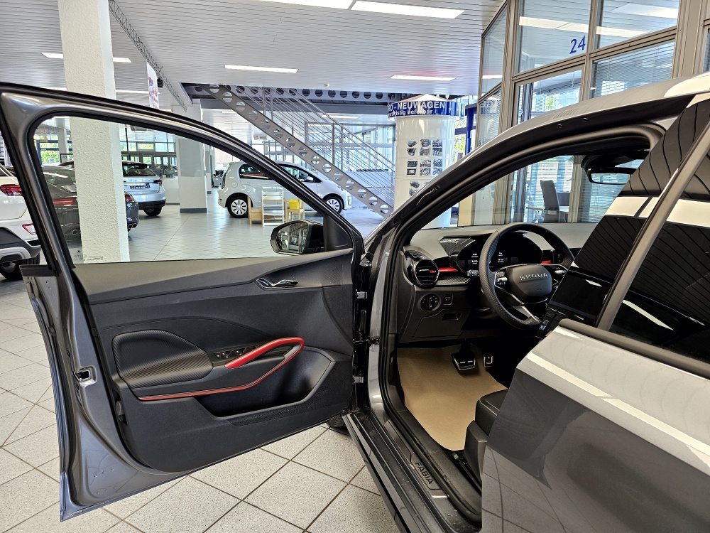 Skoda Fabia  bei Hoffmann Automobile in Wolfsburg kaufen und sofort mitnehmen - Bild 18