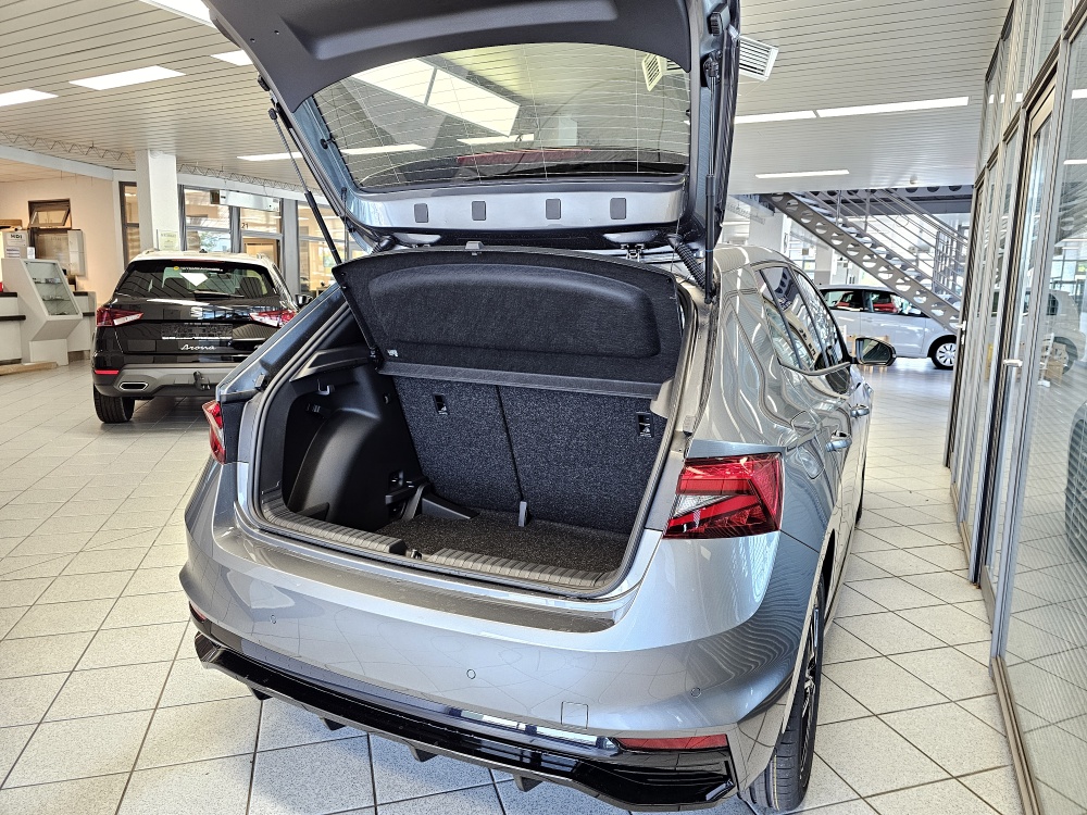 Skoda Fabia  bei Hoffmann Automobile in Wolfsburg kaufen und sofort mitnehmen - Bild 2