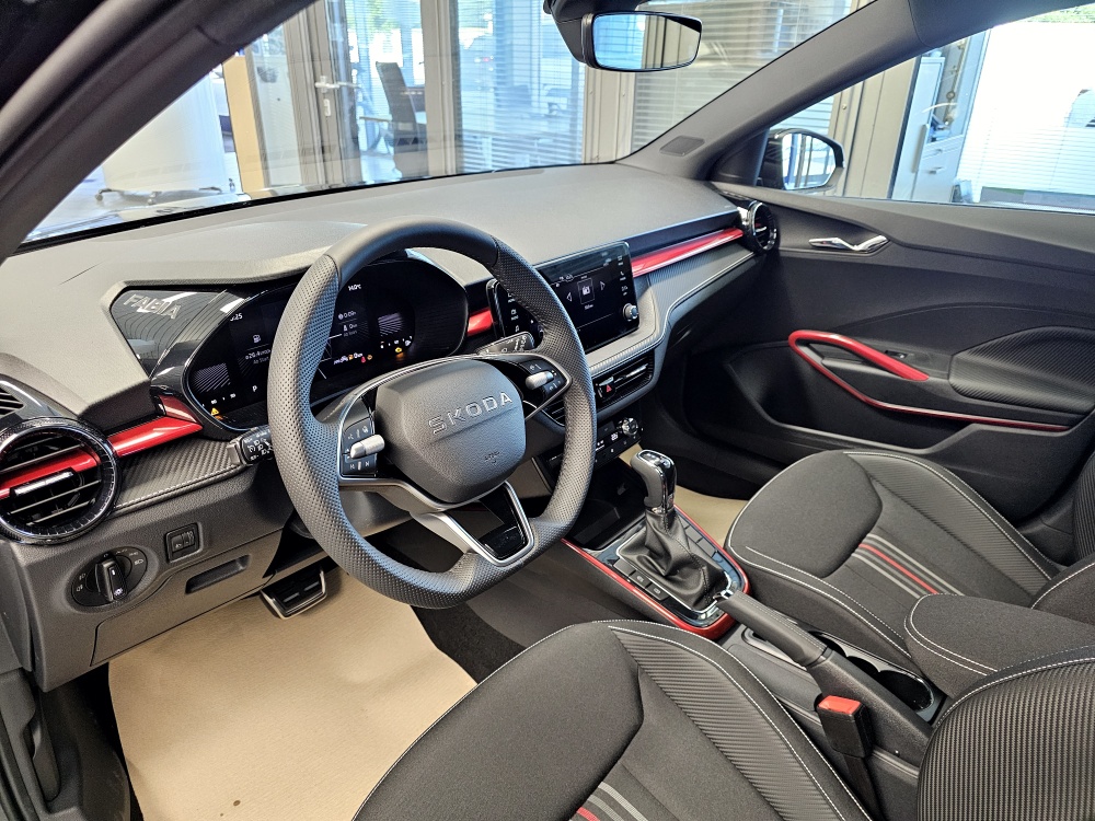 Skoda Fabia  bei Hoffmann Automobile in Wolfsburg kaufen und sofort mitnehmen - Bild 16