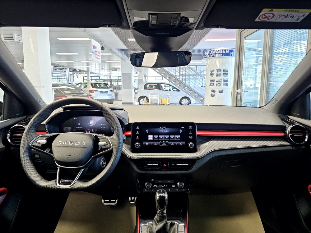 Skoda Fabia  bei Hoffmann Automobile in Wolfsburg kaufen und sofort mitnehmen - Bild 5