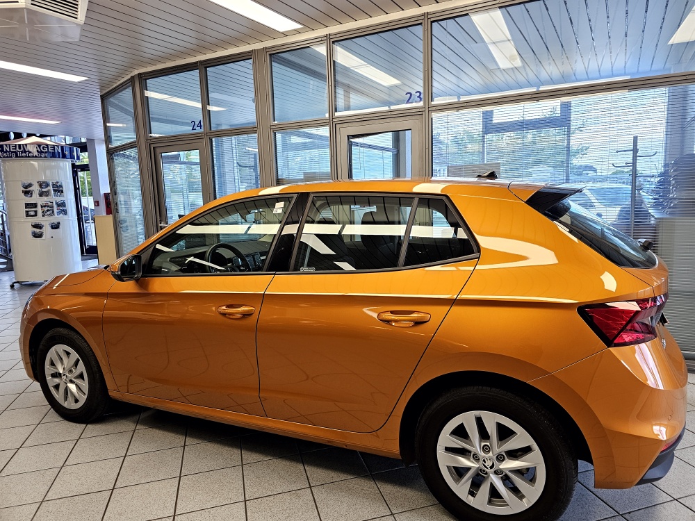 Skoda Fabia  bei Hoffmann Automobile in Wolfsburg kaufen und sofort mitnehmen - Bild 18