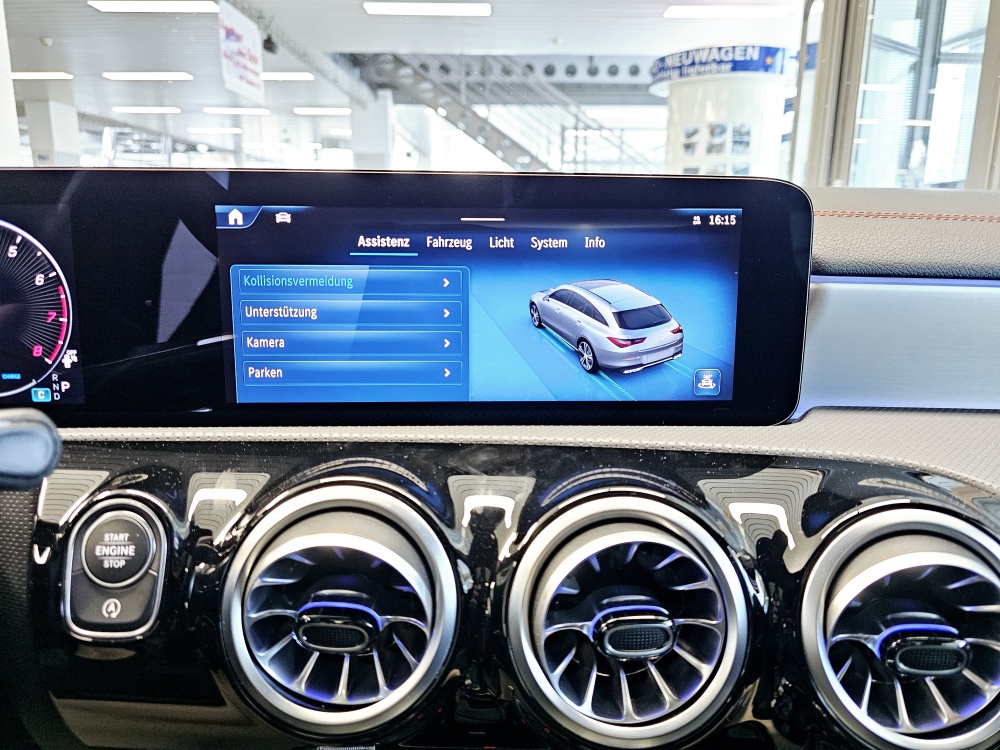 Mercedes-Benz CLA 200 Shooting Brake  bei Hoffmann Automobile in Wolfsburg kaufen und sofort mitnehmen - Bild 11