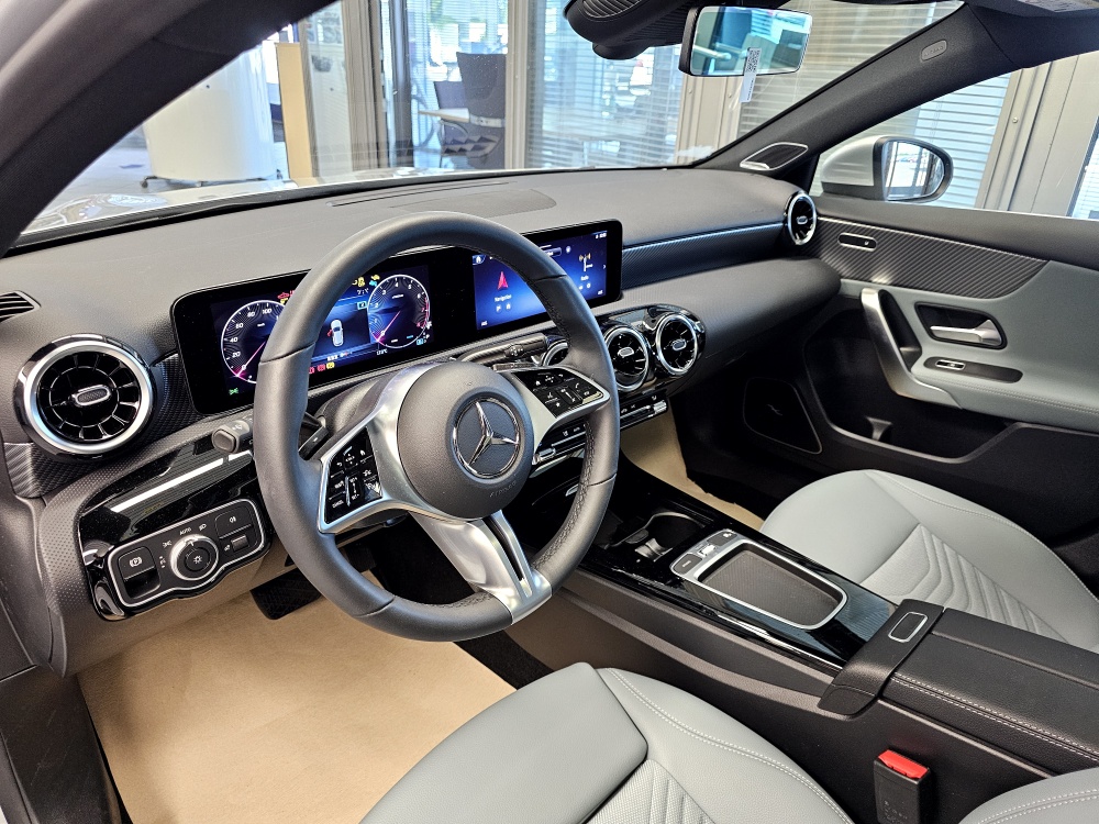Mercedes-Benz A 200  bei Hoffmann Automobile in Wolfsburg kaufen und sofort mitnehmen - Bild 20