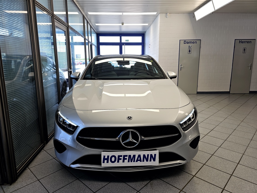 Mercedes-Benz A 200  bei Hoffmann Automobile in Wolfsburg kaufen und sofort mitnehmen - Bild 26