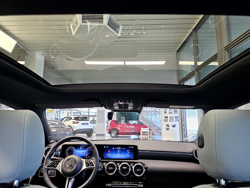 Mercedes-Benz A 200  bei Hoffmann Automobile in Wolfsburg kaufen und sofort mitnehmen - Bild 6