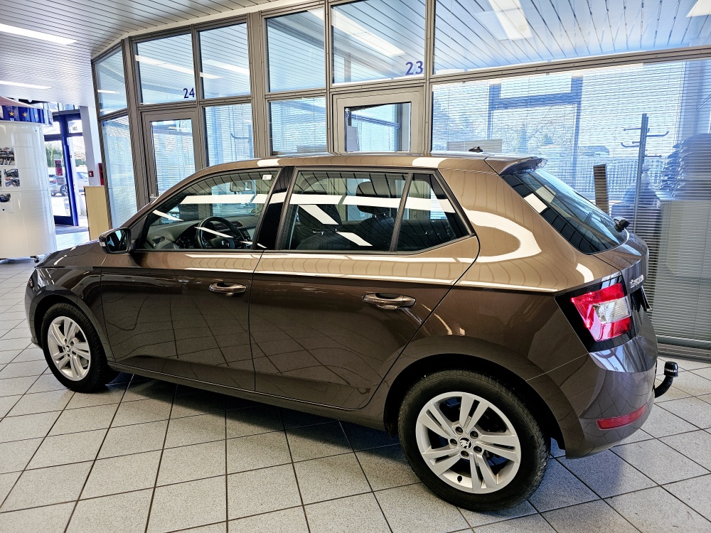 Skoda Fabia  bei Hoffmann Automobile in Wolfsburg kaufen und sofort mitnehmen - Bild 14