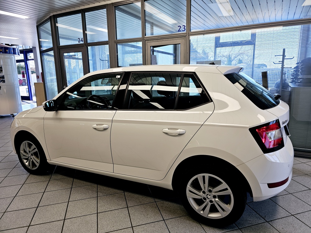 Skoda Fabia  bei Hoffmann Automobile in Wolfsburg kaufen und sofort mitnehmen - Bild 15