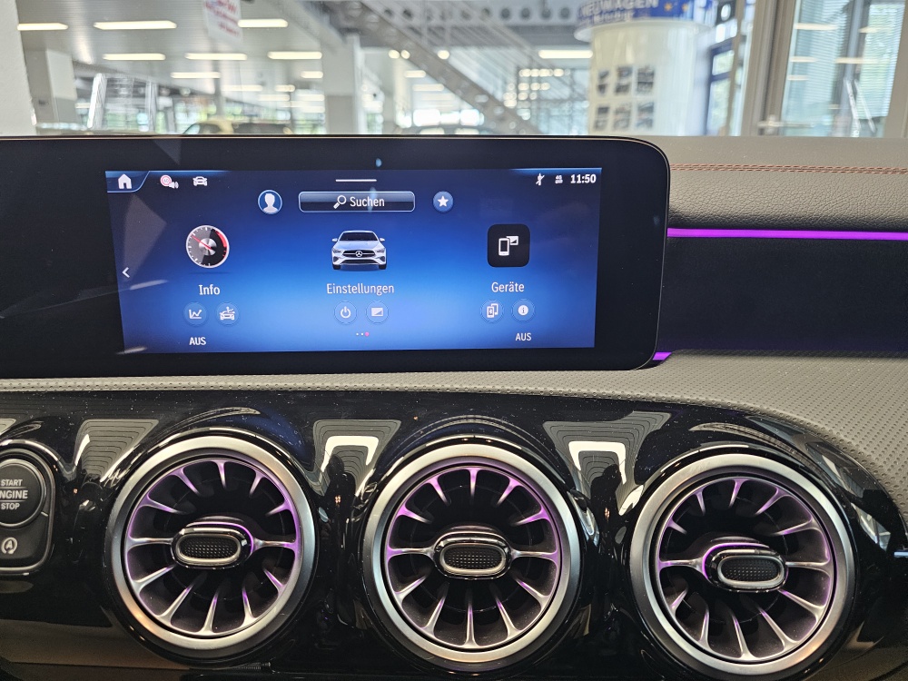 Mercedes-Benz CLA 200  bei Hoffmann Automobile in Wolfsburg kaufen und sofort mitnehmen - Bild 13
