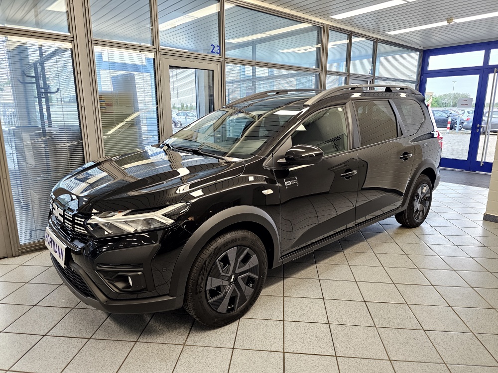 Dacia Jogger Expression für nur 21.900,- € bei Hoffmann Automobile in Wolfsburg kaufen und sofort mitnehmen