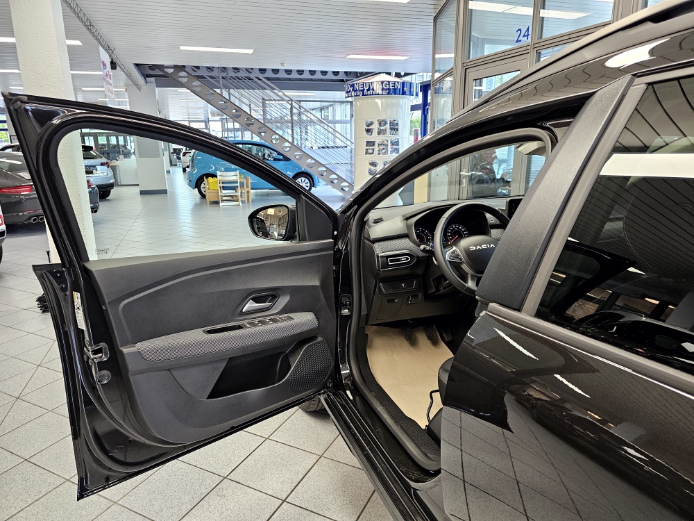 Dacia Jogger  bei Hoffmann Automobile in Wolfsburg kaufen und sofort mitnehmen - Bild 14