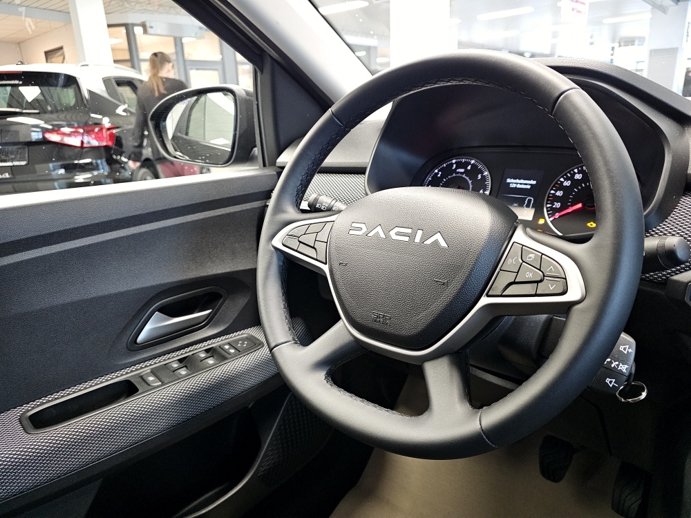 Dacia Jogger  bei Hoffmann Automobile in Wolfsburg kaufen und sofort mitnehmen - Bild 8