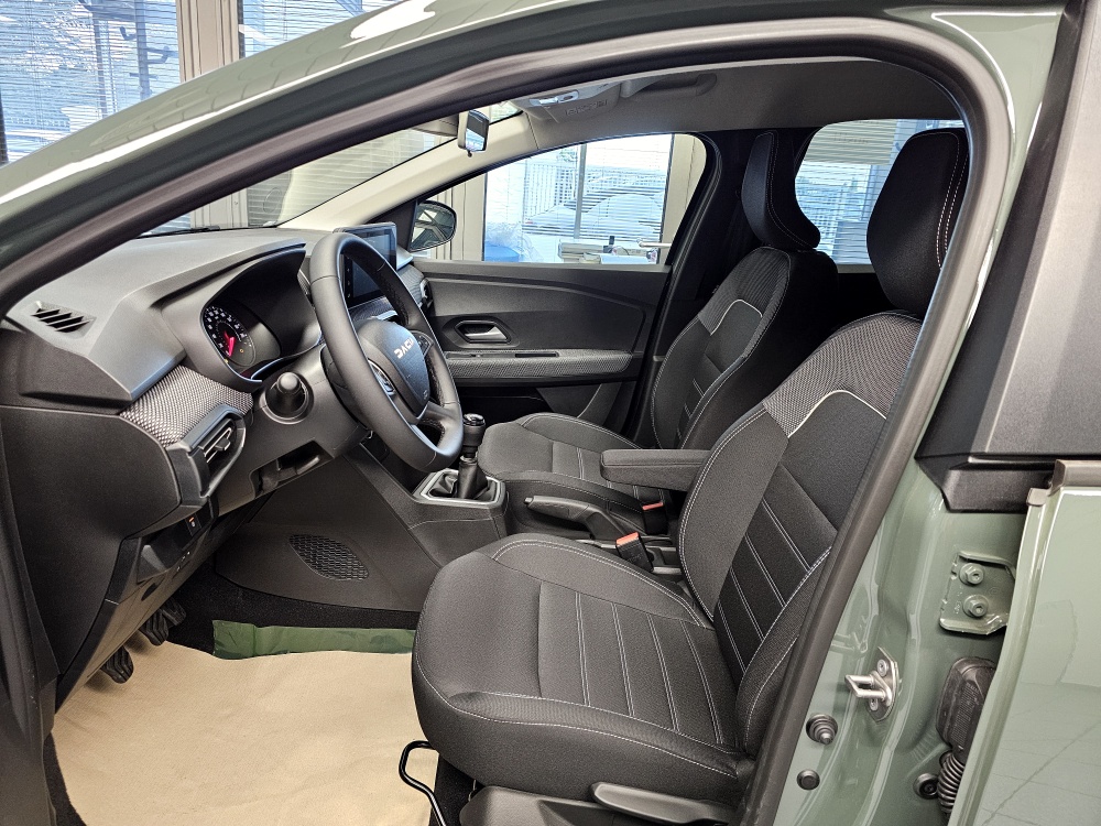 Dacia Jogger  bei Hoffmann Automobile in Wolfsburg kaufen und sofort mitnehmen - Bild 13