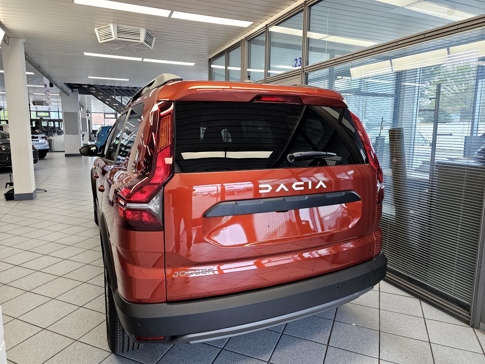 Dacia Jogger  bei Hoffmann Automobile in Wolfsburg kaufen und sofort mitnehmen - Bild 3