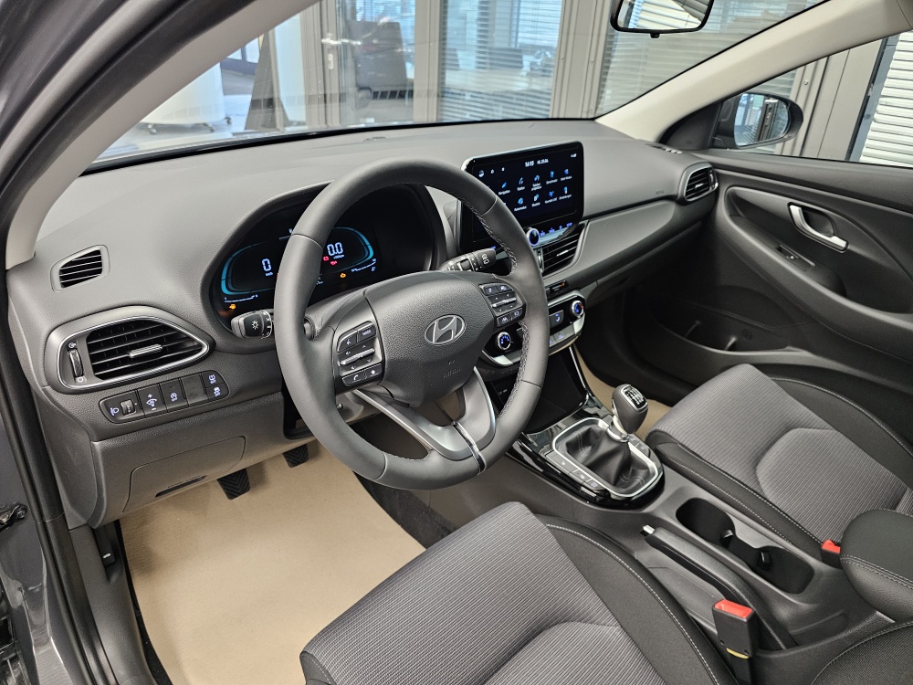 Hyundai i30 Kombi  bei Hoffmann Automobile in Wolfsburg kaufen und sofort mitnehmen - Bild 17