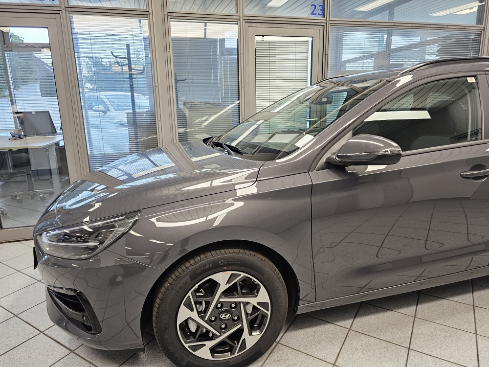 Hyundai i30 Kombi  bei Hoffmann Automobile in Wolfsburg kaufen und sofort mitnehmen - Bild 21