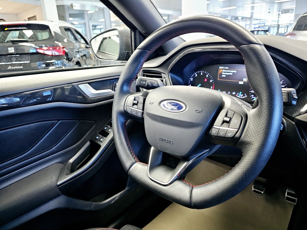 Ford Focus Turnier  bei Hoffmann Automobile in Wolfsburg kaufen und sofort mitnehmen - Bild 10