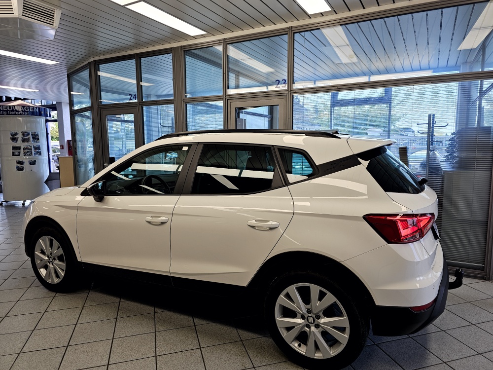Seat Arona  bei Hoffmann Automobile in Wolfsburg kaufen und sofort mitnehmen - Bild 14