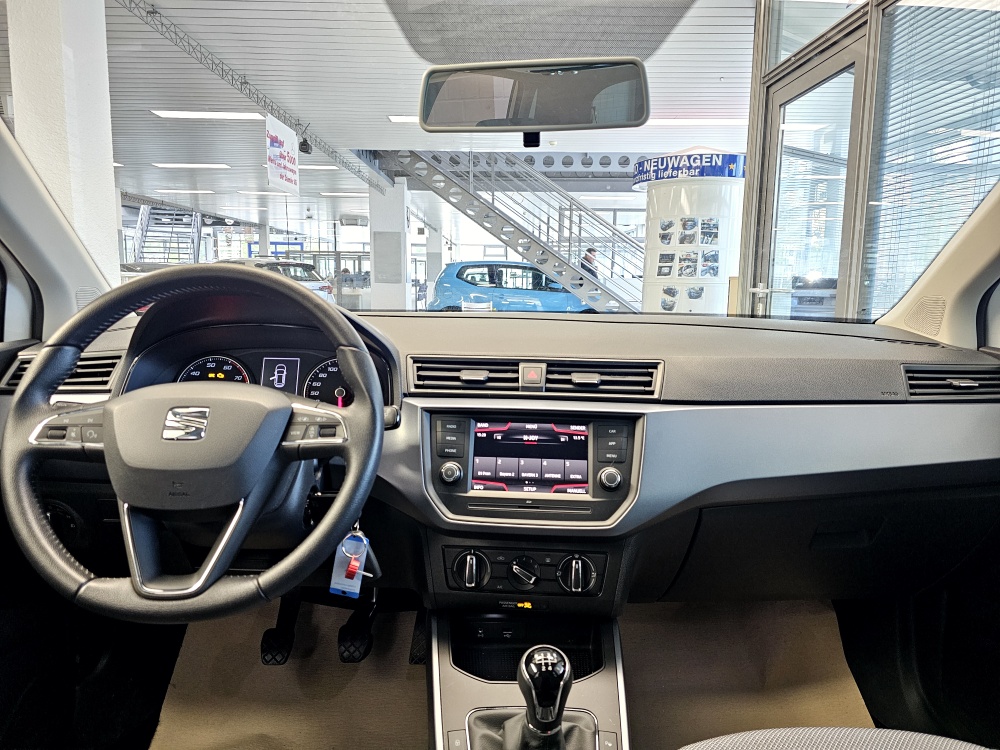 Seat Arona  bei Hoffmann Automobile in Wolfsburg kaufen und sofort mitnehmen - Bild 5