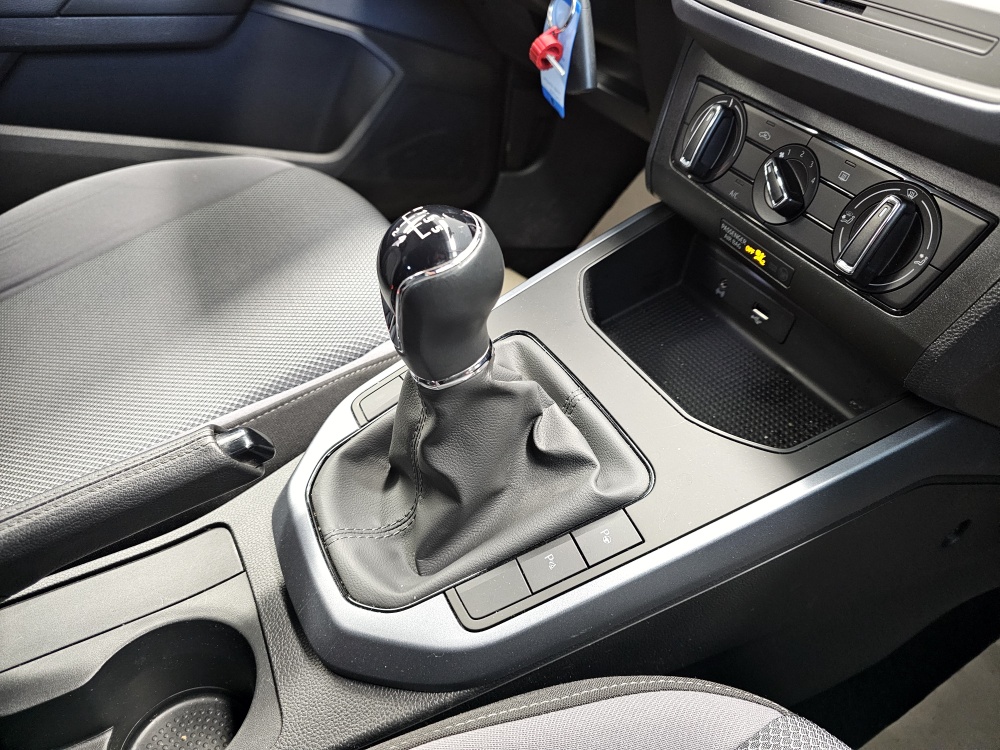 Seat Arona  bei Hoffmann Automobile in Wolfsburg kaufen und sofort mitnehmen - Bild 6