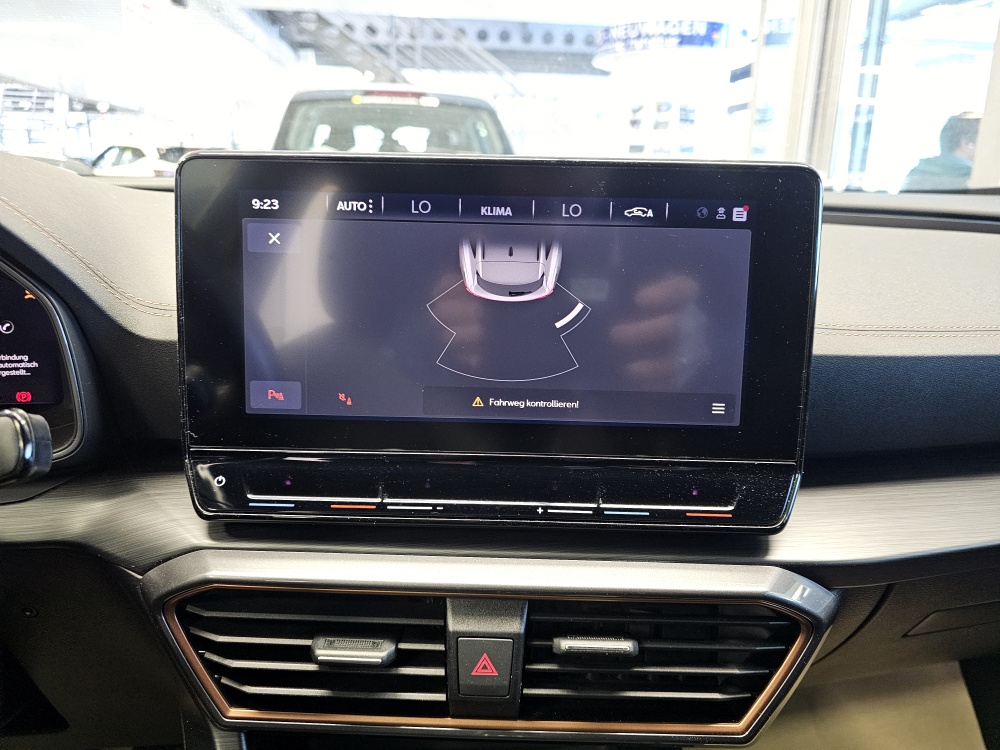 Cupra Formentor  bei Hoffmann Automobile in Wolfsburg kaufen und sofort mitnehmen - Bild 11
