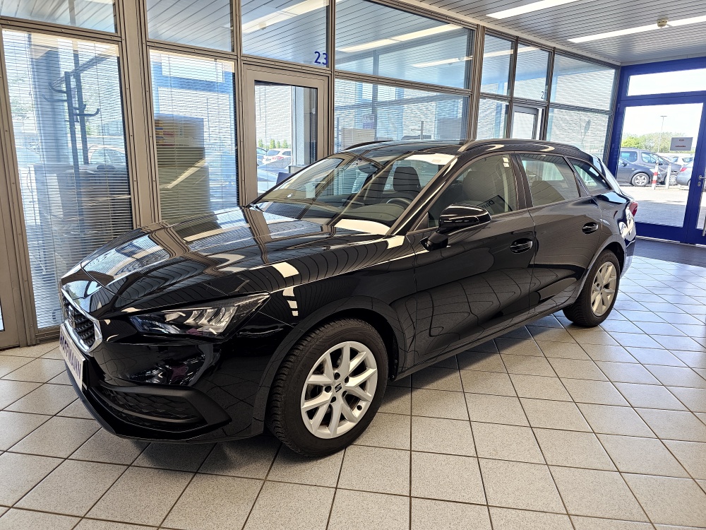 Seat Leon Sportstourer  ST Style für nur 21.450,- € bei Hoffmann Automobile in Wolfsburg kaufen und sofort mitnehmen